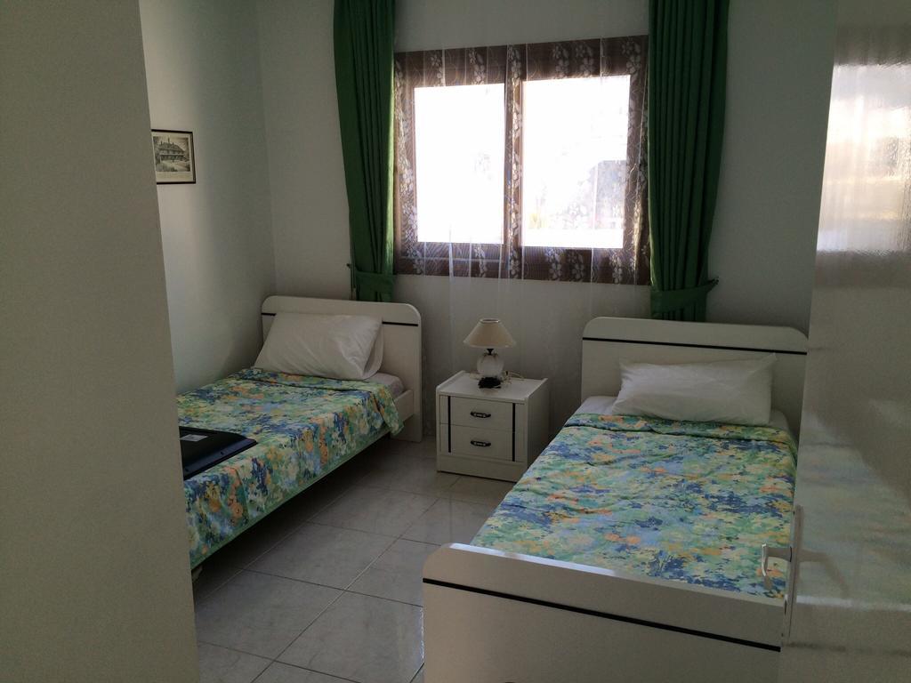 Pissouri Beach Front Apartments Szoba fotó