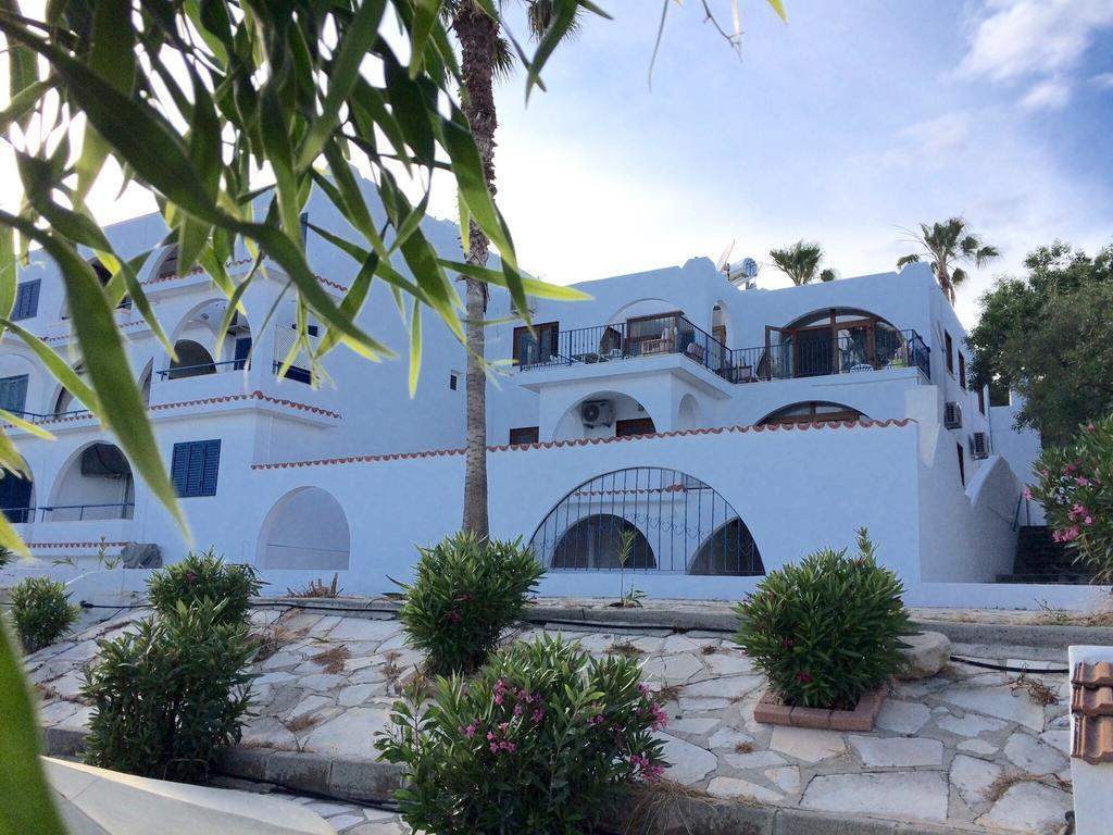 Pissouri Beach Front Apartments Szoba fotó