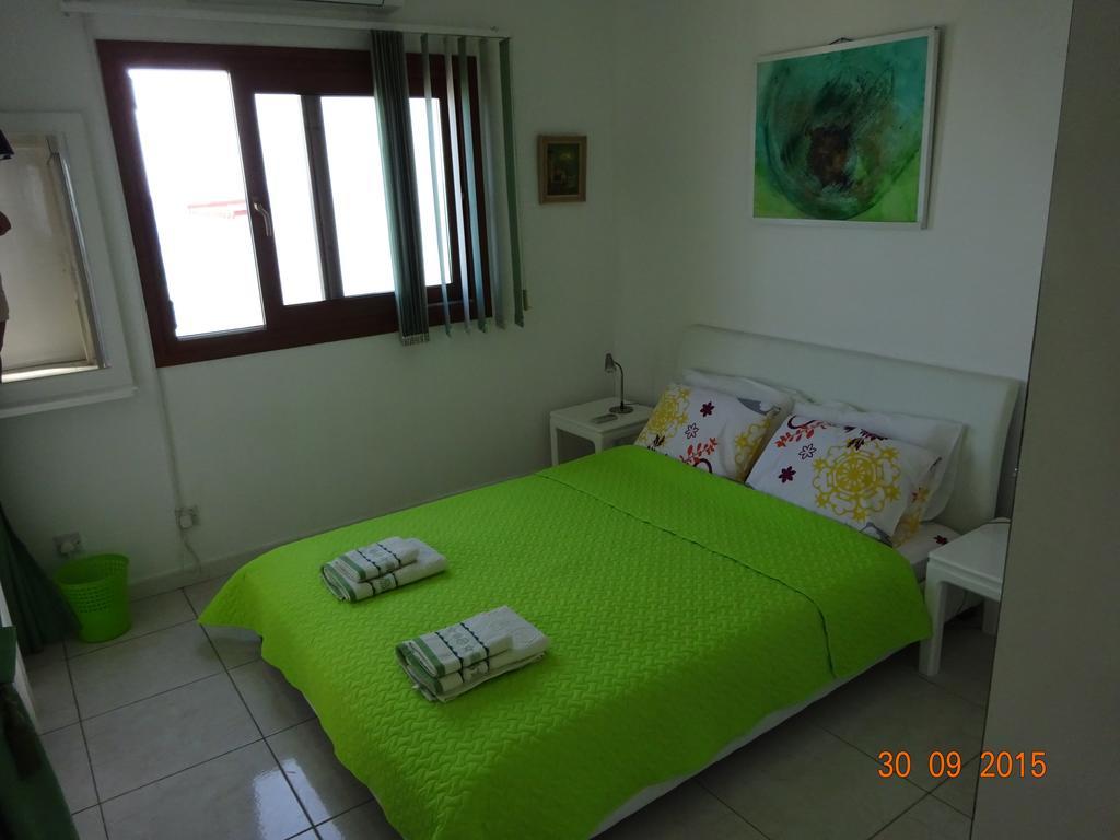 Pissouri Beach Front Apartments Szoba fotó