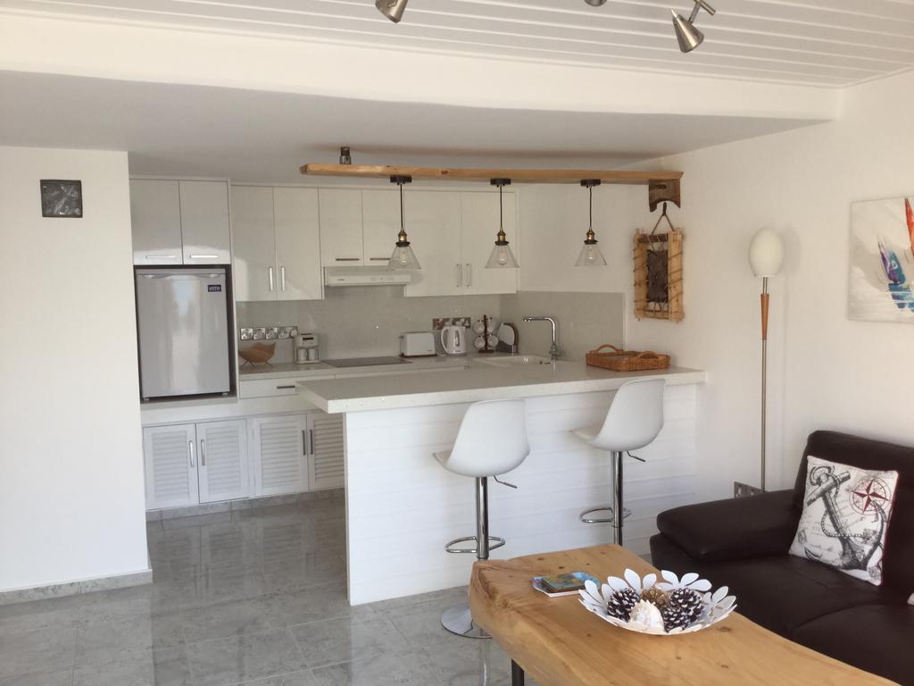 Pissouri Beach Front Apartments Kültér fotó